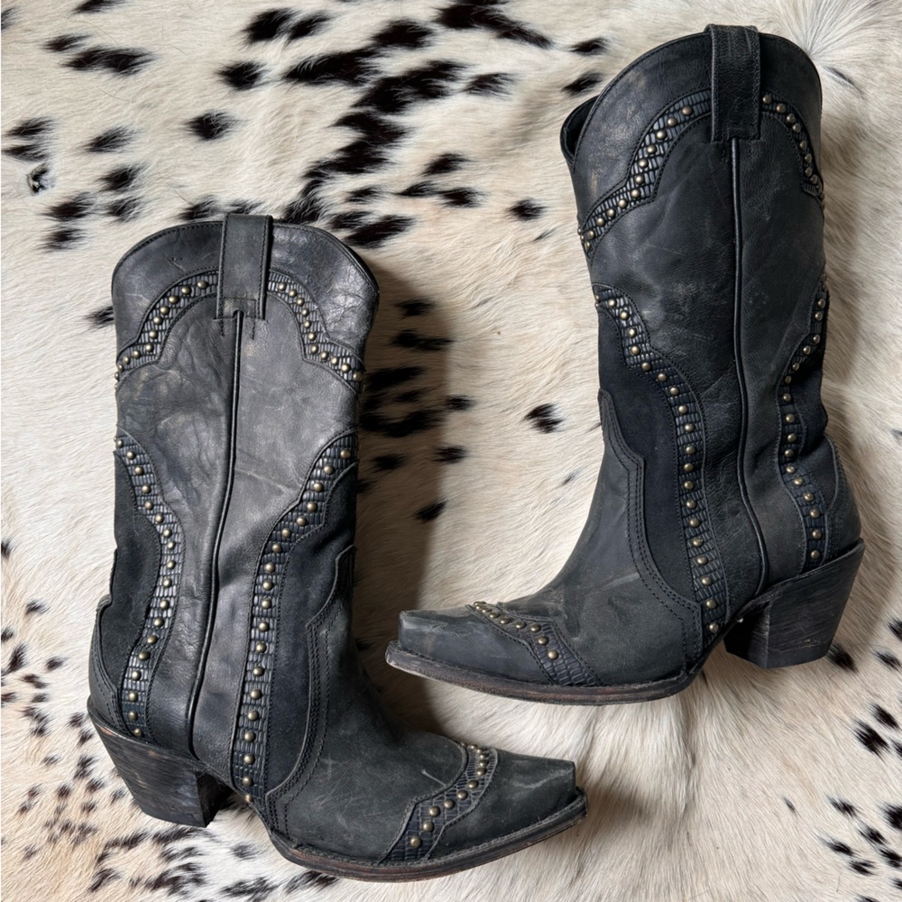 Idyllwind Black Studded Cowboy Boots